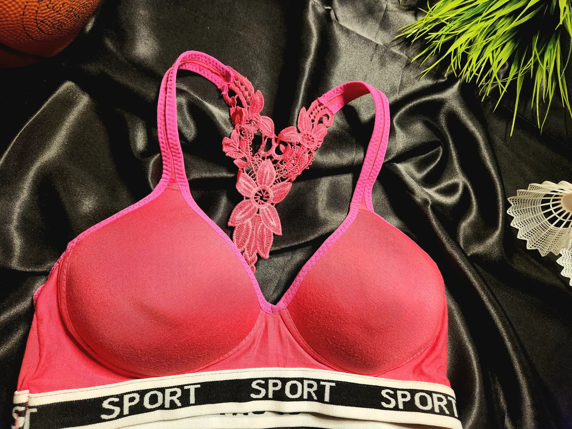 Sports Lace Embroidered Padded Bra| Free Size | Pink