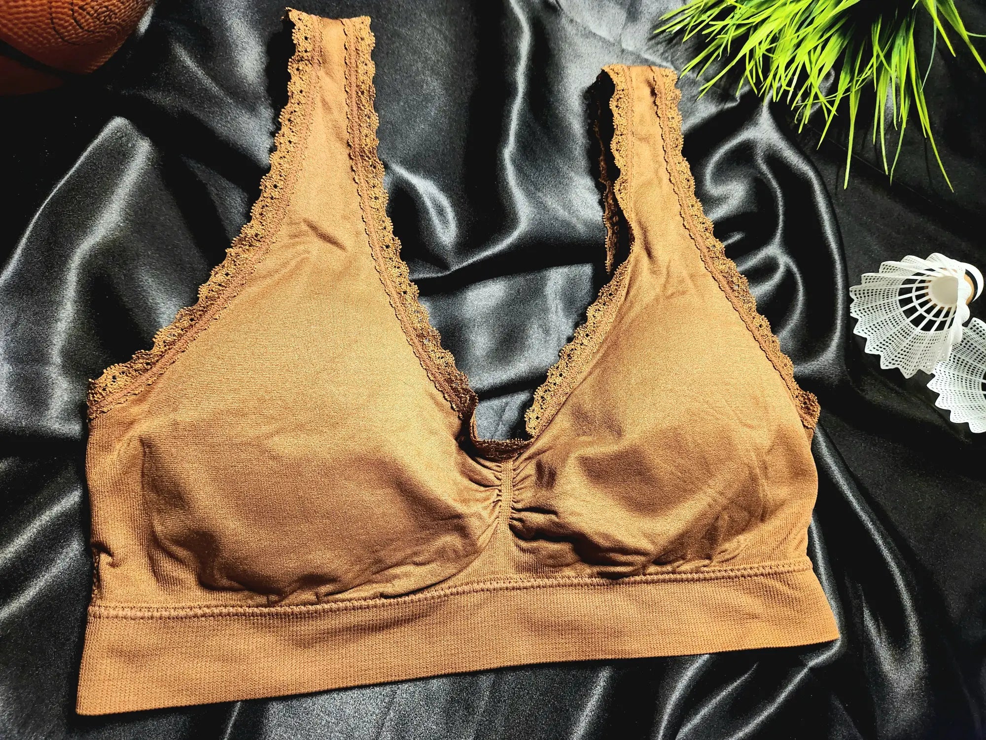 Padded Bra with Lace Details | Free Size